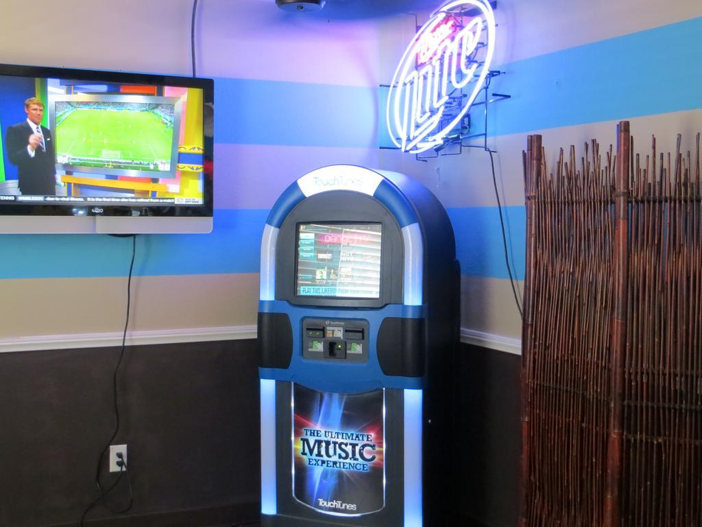 Oasis Boutique Motel Boulder City Bagian luar foto
