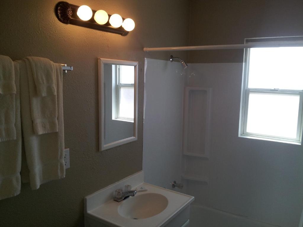 Oasis Boutique Motel Boulder City Bagian luar foto